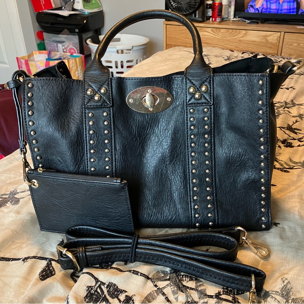 Black Cracker Barrel Purse